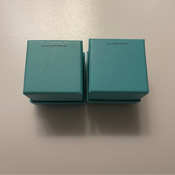 Tiffany&Co. box empty packaging earrings bracelet necklace set of 2 - Picture 7 of 7